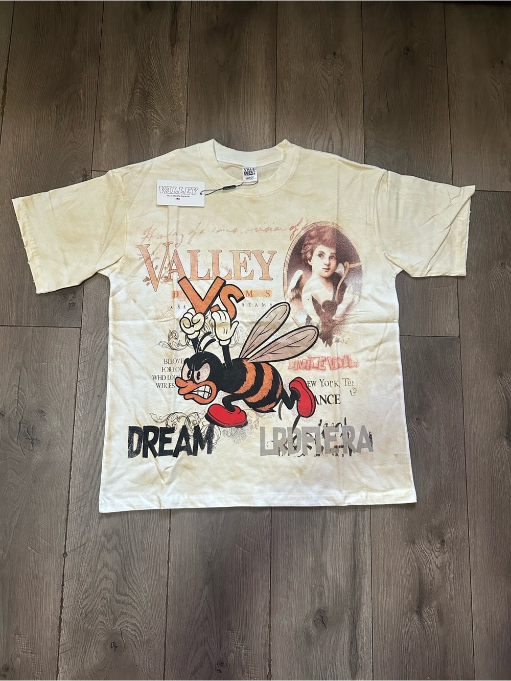 Valley Dream Graphic Short Sleeve Tee - Cream
